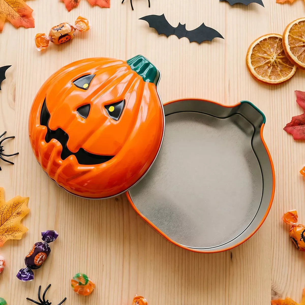 Pumpkin-shaped Halloween storage box – view 9